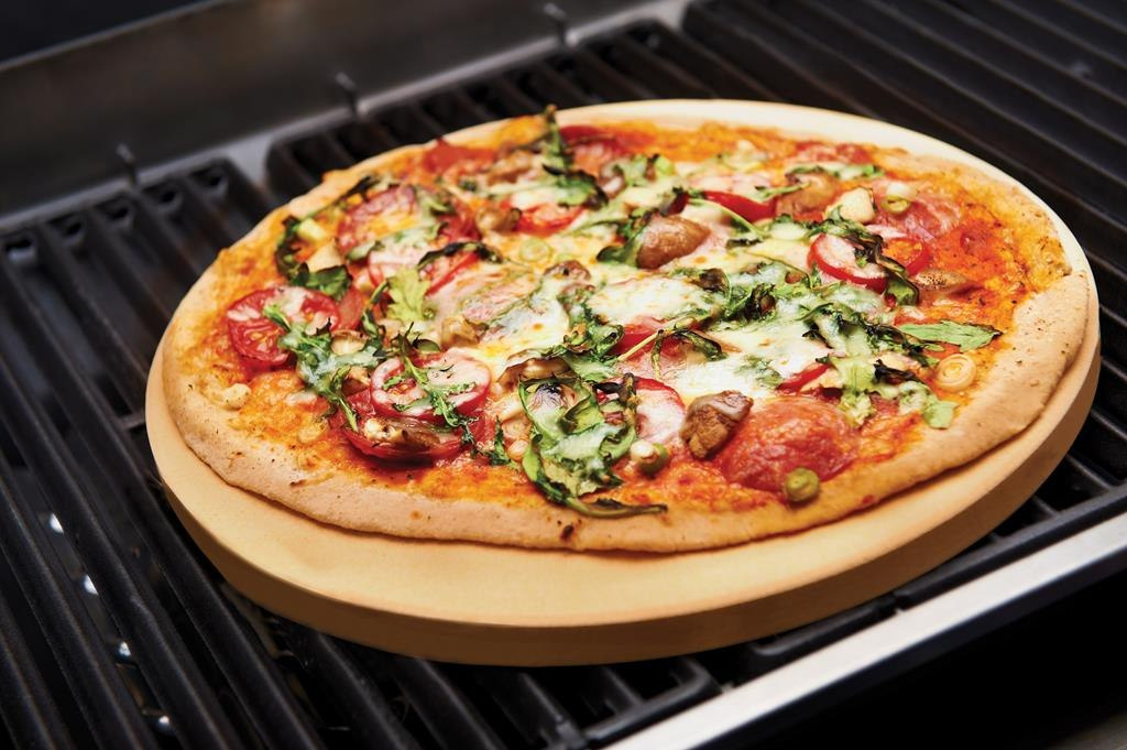 Akcesoria do pizzy – sekret włoskiego smaku w Twoim ogrodzie